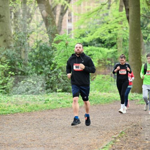 19.04.2026 - Hammer Lauf Dr. Thomas Lammeyer http://msf.ph/oto/9541654 19.04.2026 10:47:41 Laufen 1211, 1014 meine-sportfotos.de