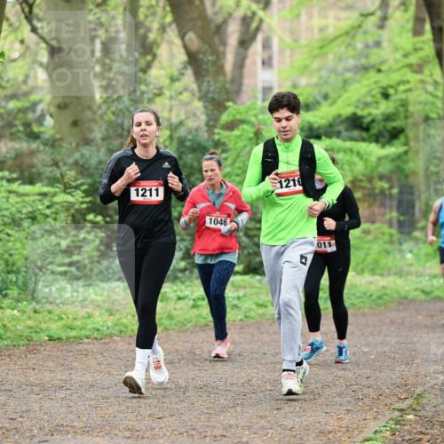 19.04.2026 - Hammer Lauf Dr. Thomas Lammeyer http://msf.ph/oto/9541677 19.04.2026 10:47:44 Laufen 1211, 1046, 1210, 011 meine-sportfotos.de
