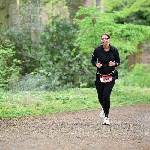 19.04.2026 - Hammer Lauf Dr. Thomas Lammeyer http://msf.ph/oto/9542024 19.04.2026 10:50:04 Laufen 255 meine-sportfotos.de