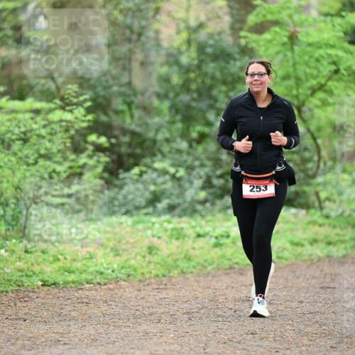 19.04.2026 - Hammer Lauf Dr. Thomas Lammeyer http://msf.ph/oto/9542028 19.04.2026 10:50:05 Laufen 253 meine-sportfotos.de