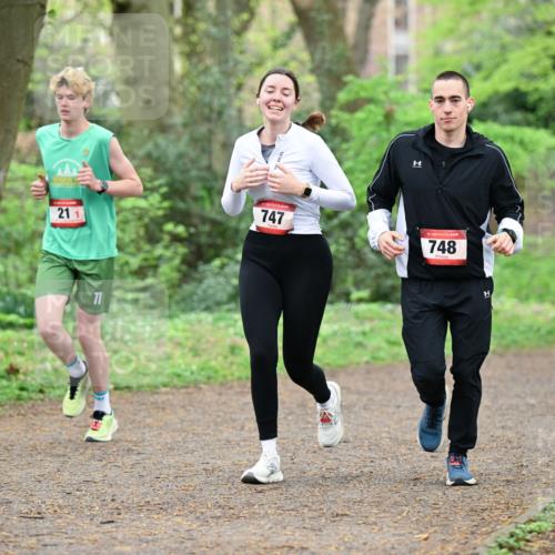 19.04.2026 - Hammer Lauf Dr. Thomas Lammeyer http://msf.ph/oto/9542147 19.04.2026 10:50:59 Laufen 747, 748 meine-sportfotos.de