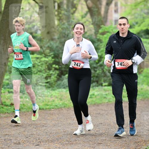 19.04.2026 - Hammer Lauf Dr. Thomas Lammeyer http://msf.ph/oto/9542148 19.04.2026 10:50:59 Laufen 747, 744 meine-sportfotos.de