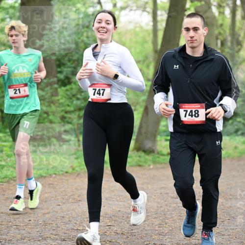 19.04.2026 - Hammer Lauf Dr. Thomas Lammeyer http://msf.ph/oto/9542161 19.04.2026 10:51:01 Laufen 211, 747, 717, 748 meine-sportfotos.de