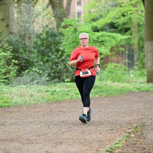 19.04.2026 - Hammer Lauf Dr. Thomas Lammeyer http://msf.ph/oto/9542401 19.04.2026 10:52:40 Laufen 206 meine-sportfotos.de
