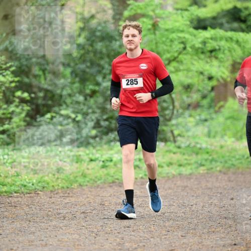19.04.2026 - Hammer Lauf Dr. Thomas Lammeyer http://msf.ph/oto/9542623 19.04.2026 10:54:37 Laufen 285, 1032 meine-sportfotos.de