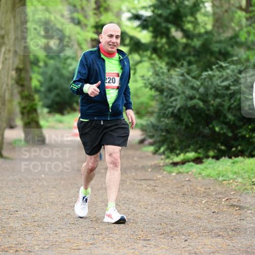 19.04.2026 - Hammer Lauf Dr. Thomas Lammeyer http://msf.ph/oto/9542889 19.04.2026 11:00:28 Laufen 220, 219 meine-sportfotos.de