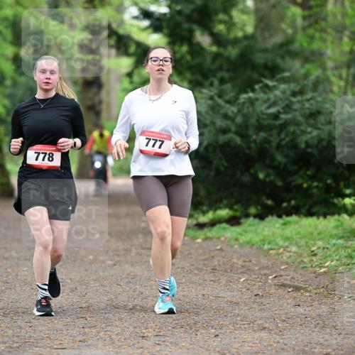 19.04.2026 - Hammer Lauf Dr. Thomas Lammeyer http://msf.ph/oto/9543112 19.04.2026 11:02:03 Laufen 778, 777 meine-sportfotos.de
