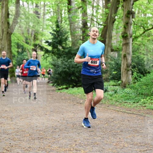 19.04.2026 - Hammer Lauf Dr. Thomas Lammeyer http://msf.ph/oto/9543639 19.04.2026 11:03:17 Laufen 695 meine-sportfotos.de