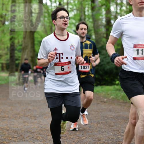 19.04.2026 - Hammer Lauf Dr. Thomas Lammeyer http://msf.ph/oto/9543763 19.04.2026 11:03:32 Laufen 1027, 1147, 114 meine-sportfotos.de