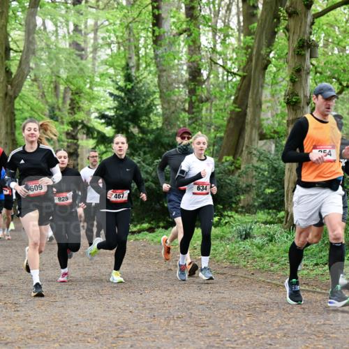 19.04.2026 - Hammer Lauf Dr. Thomas Lammeyer http://msf.ph/oto/9543810 19.04.2026 11:03:39 Laufen 920, 545, 609, 825, 467, 634 meine-sportfotos.de