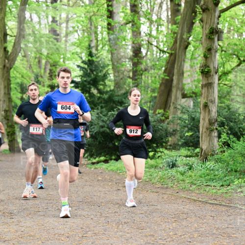19.04.2026 - Hammer Lauf Dr. Thomas Lammeyer http://msf.ph/oto/9543848 19.04.2026 11:03:43 Laufen 920, 1103, 117, 604, 912 meine-sportfotos.de