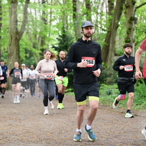 19.04.2026 - Hammer Lauf Dr. Thomas Lammeyer http://msf.ph/oto/9544009 19.04.2026 11:04:01 Laufen 513, 952, 268, 1927, 239 meine-sportfotos.de