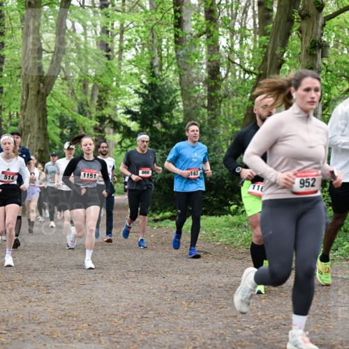 19.04.2026 - Hammer Lauf Dr. Thomas Lammeyer http://msf.ph/oto/9544018 19.04.2026 11:04:02 Laufen 513, 163, 860, 1151, 116, 514, 952, 690 meine-sportfotos.de