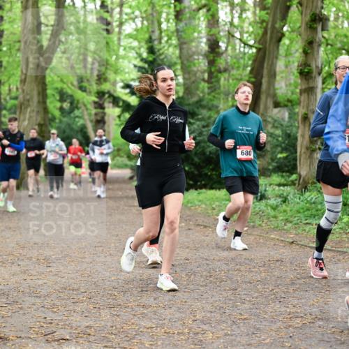 19.04.2026 - Hammer Lauf Dr. Thomas Lammeyer http://msf.ph/oto/9544345 19.04.2026 11:04:38 Laufen 680, 674 meine-sportfotos.de
