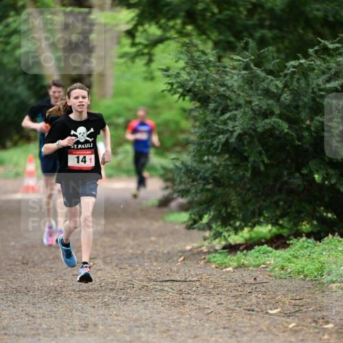 19.04.2026 - Hammer Lauf Dr. Thomas Lammeyer http://msf.ph/oto/9545585 19.04.2026 11:25:44 Laufen 141 meine-sportfotos.de