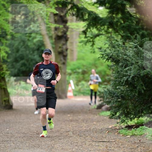 19.04.2026 - Hammer Lauf Dr. Thomas Lammeyer http://msf.ph/oto/9545676 19.04.2026 11:26:02 Laufen 221 meine-sportfotos.de