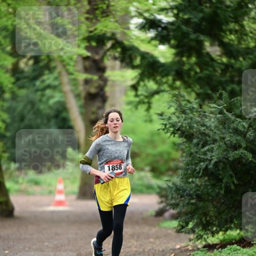 19.04.2026 - Hammer Lauf Dr. Thomas Lammeyer http://msf.ph/oto/9545731 19.04.2026 11:26:13 Laufen 1858 meine-sportfotos.de