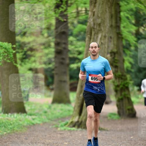 19.04.2026 - Hammer Lauf Dr. Thomas Lammeyer http://msf.ph/oto/9545951 19.04.2026 11:26:59 Laufen 695 meine-sportfotos.de
