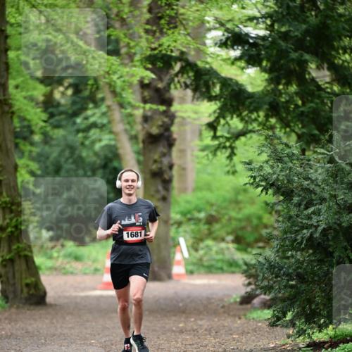 19.04.2026 - Hammer Lauf Dr. Thomas Lammeyer http://msf.ph/oto/9546197 19.04.2026 11:28:00 Laufen 2015, 1681 meine-sportfotos.de