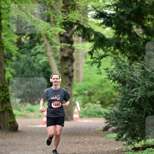 19.04.2026 - Hammer Lauf Dr. Thomas Lammeyer http://msf.ph/oto/9546201 19.04.2026 11:28:01 Laufen 2015, 1681 meine-sportfotos.de