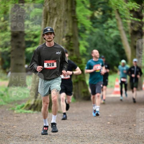 19.04.2026 - Hammer Lauf Dr. Thomas Lammeyer http://msf.ph/oto/9546438 19.04.2026 11:29:26 Laufen 928 meine-sportfotos.de