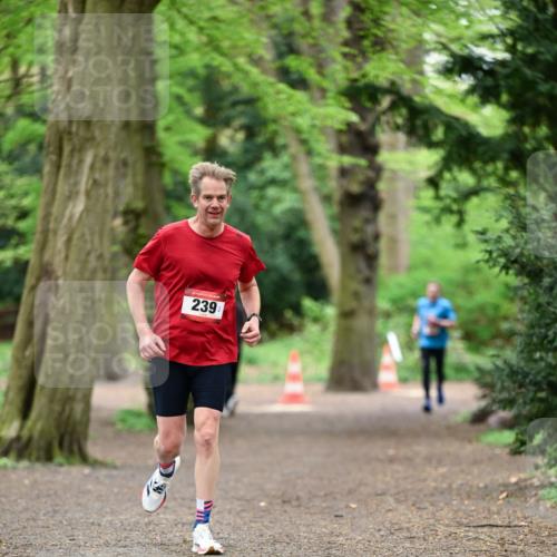 19.04.2026 - Hammer Lauf Dr. Thomas Lammeyer http://msf.ph/oto/9548026 19.04.2026 11:30:38 Laufen 239 meine-sportfotos.de