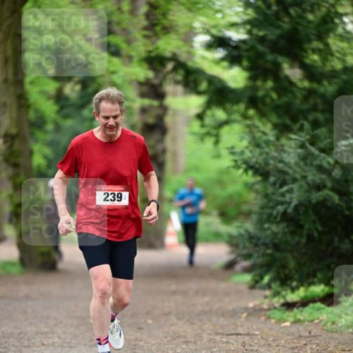 19.04.2026 - Hammer Lauf Dr. Thomas Lammeyer http://msf.ph/oto/9548040 19.04.2026 11:30:39 Laufen 239 meine-sportfotos.de