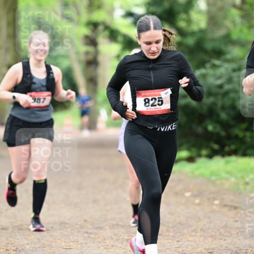19.04.2026 - Hammer Lauf Dr. Thomas Lammeyer http://msf.ph/oto/9548656 19.04.2026 11:33:19 Laufen 987, 825, 161, 467, 160 meine-sportfotos.de