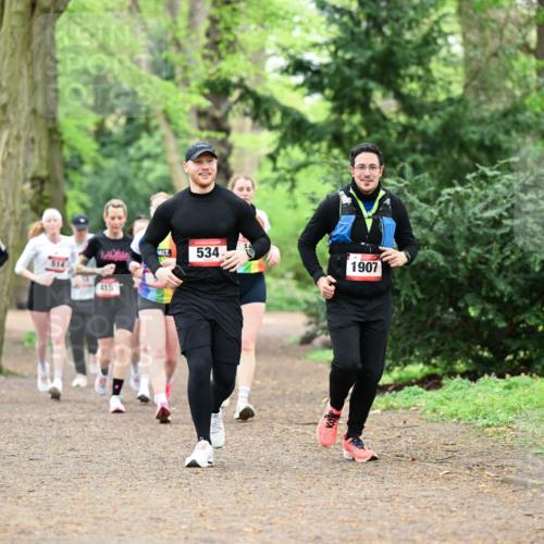 19.04.2026 - Hammer Lauf Dr. Thomas Lammeyer http://msf.ph/oto/9548998 19.04.2026 11:34:25 Laufen 513, 514, 415, 534, 1907 meine-sportfotos.de