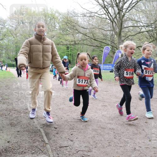19.04.2026 - Hammer Lauf Lena Gebhardt http://msf.ph/oto/9561810 19.04.2026 09:01:27 Laufen 5173, 5038, 5171, 516 meine-sportfotos.de