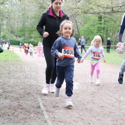19.04.2026 - Hammer Lauf Lena Gebhardt http://msf.ph/oto/9561859 19.04.2026 09:01:40 Laufen 16, 5030, 5194, 1700 meine-sportfotos.de