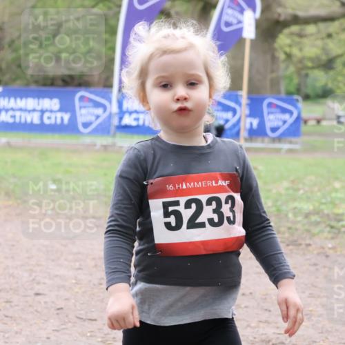 19.04.2026 - Hammer Lauf Lena Gebhardt http://msf.ph/oto/9562006 19.04.2026 09:03:26 Laufen 16, 5233 meine-sportfotos.de