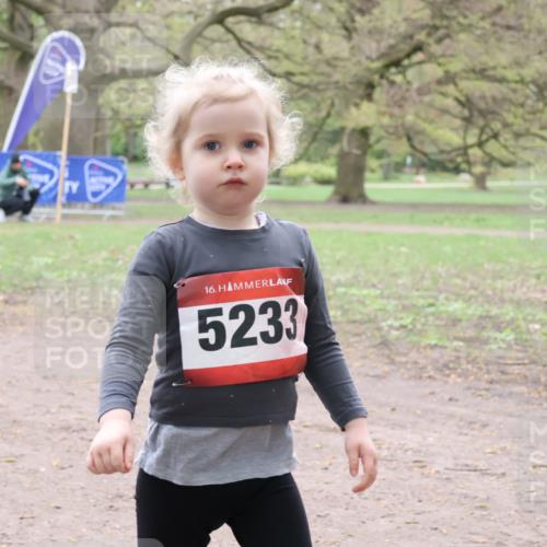 19.04.2026 - Hammer Lauf Lena Gebhardt http://msf.ph/oto/9562008 19.04.2026 09:03:27 Laufen 16, 5233 meine-sportfotos.de