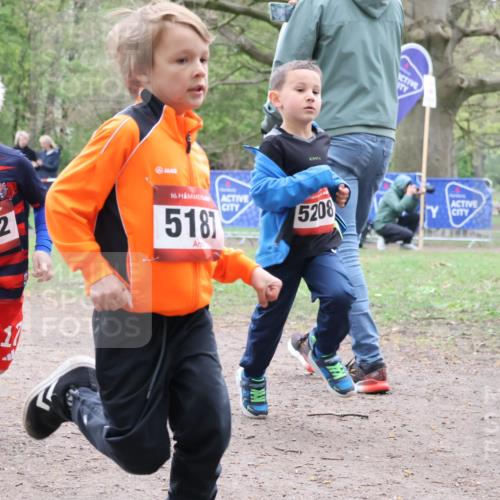 19.04.2026 - Hammer Lauf Lena Gebhardt http://msf.ph/oto/9562037 19.04.2026 09:11:03 Laufen 5012, 16, 518, 5208, 17 meine-sportfotos.de