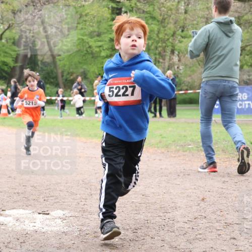 19.04.2026 - Hammer Lauf Lena Gebhardt http://msf.ph/oto/9562043 19.04.2026 09:11:05 Laufen 5215, 16, 5227 meine-sportfotos.de