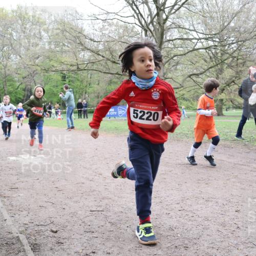 19.04.2026 - Hammer Lauf Lena Gebhardt http://msf.ph/oto/9562049 19.04.2026 09:11:08 Laufen 5109, 5184, 16, 5220 meine-sportfotos.de