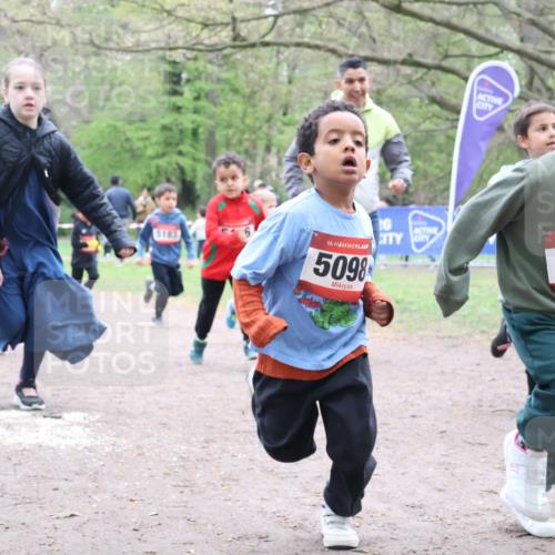 19.04.2026 - Hammer Lauf Lena Gebhardt http://msf.ph/oto/9562076 19.04.2026 09:11:18 Laufen 5137, 5183, 16, 5098, 16, 5120, 2 meine-sportfotos.de