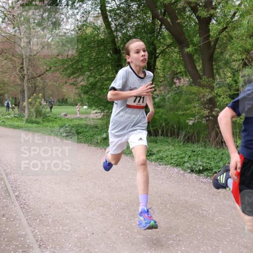 19.04.2026 - Hammer Lauf Lena Gebhardt http://msf.ph/oto/9562296 19.04.2026 09:24:26 Laufen 771, 16, 106 meine-sportfotos.de