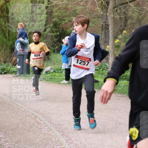 19.04.2026 - Hammer Lauf Lena Gebhardt http://msf.ph/oto/9562326 19.04.2026 09:24:51 Laufen 904, 16, 1257, 1519 meine-sportfotos.de