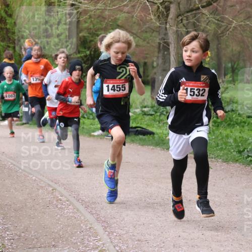 19.04.2026 - Hammer Lauf Lena Gebhardt http://msf.ph/oto/9562366 19.04.2026 09:25:09 Laufen 1603, 087, 135, 2, 16, 1455, 16, 1532 meine-sportfotos.de