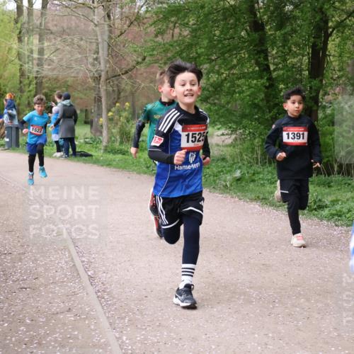 19.04.2026 - Hammer Lauf Lena Gebhardt http://msf.ph/oto/9562419 19.04.2026 09:25:27 Laufen 10, 1886, 1522, 16, 1525, 1391 meine-sportfotos.de