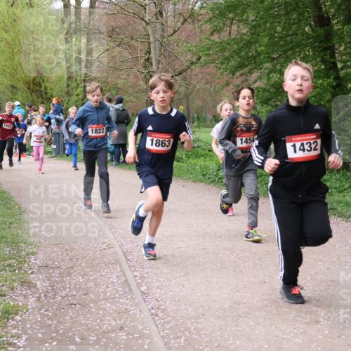 19.04.2026 - Hammer Lauf Lena Gebhardt http://msf.ph/oto/9562436 19.04.2026 09:25:34 Laufen 465, 1805, 1822, 1863, 1454, 16, 1432, 16, 7 meine-sportfotos.de