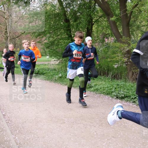 19.04.2026 - Hammer Lauf Lena Gebhardt http://msf.ph/oto/9562453 19.04.2026 09:25:40 Laufen 1530, 756, 478, 1534, 19, 59, 10, 146 meine-sportfotos.de
