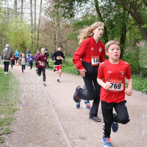 19.04.2026 - Hammer Lauf Lena Gebhardt http://msf.ph/oto/9562467 19.04.2026 09:25:44 Laufen 1172, 1178, 1521, 1439, 16, 769 meine-sportfotos.de