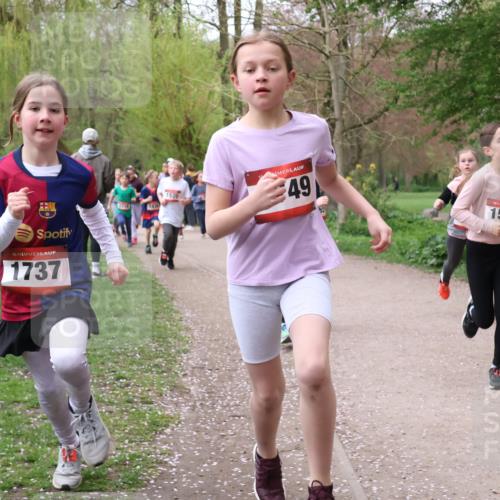 19.04.2026 - Hammer Lauf Lena Gebhardt http://msf.ph/oto/9562578 19.04.2026 09:26:24 Laufen 16, 1737, 13714, 16, 49, 1838, 1544 meine-sportfotos.de