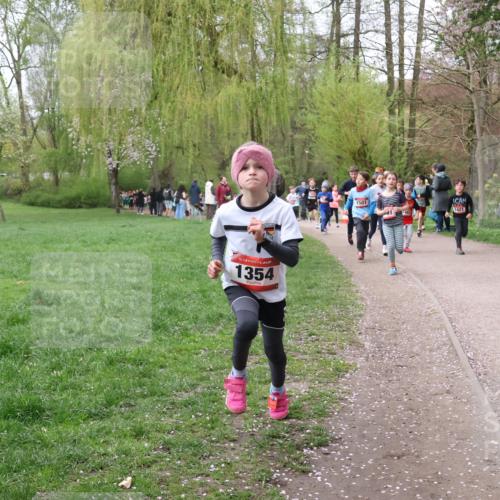 19.04.2026 - Hammer Lauf Lena Gebhardt http://msf.ph/oto/9562629 19.04.2026 09:26:40 Laufen 1354, 1501, 1421 meine-sportfotos.de