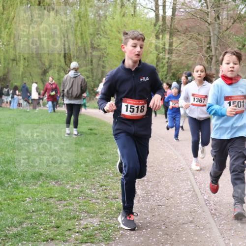 19.04.2026 - Hammer Lauf Lena Gebhardt http://msf.ph/oto/9562641 19.04.2026 09:26:43 Laufen 16, 1518, 72, 1367, 16, 1501 meine-sportfotos.de