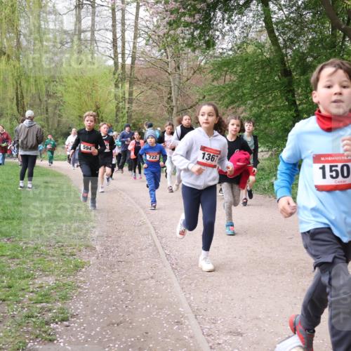 19.04.2026 - Hammer Lauf Lena Gebhardt http://msf.ph/oto/9562645 19.04.2026 09:26:44 Laufen 594, 722, 1367, 16, 1501 meine-sportfotos.de