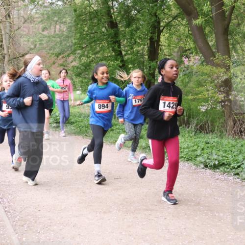 19.04.2026 - Hammer Lauf Lena Gebhardt http://msf.ph/oto/9562698 19.04.2026 09:26:59 Laufen 946, 95, 057, 894, 179, 16, 1429 meine-sportfotos.de