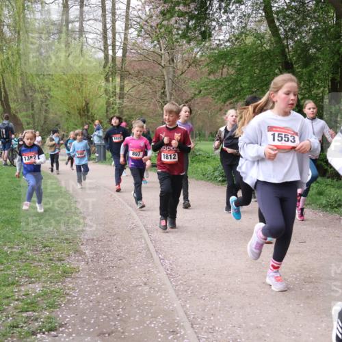 19.04.2026 - Hammer Lauf Lena Gebhardt http://msf.ph/oto/9562752 19.04.2026 09:27:11 Laufen 1392, 1481, 1622, 897, 1812, 1553, 16, 1237 meine-sportfotos.de